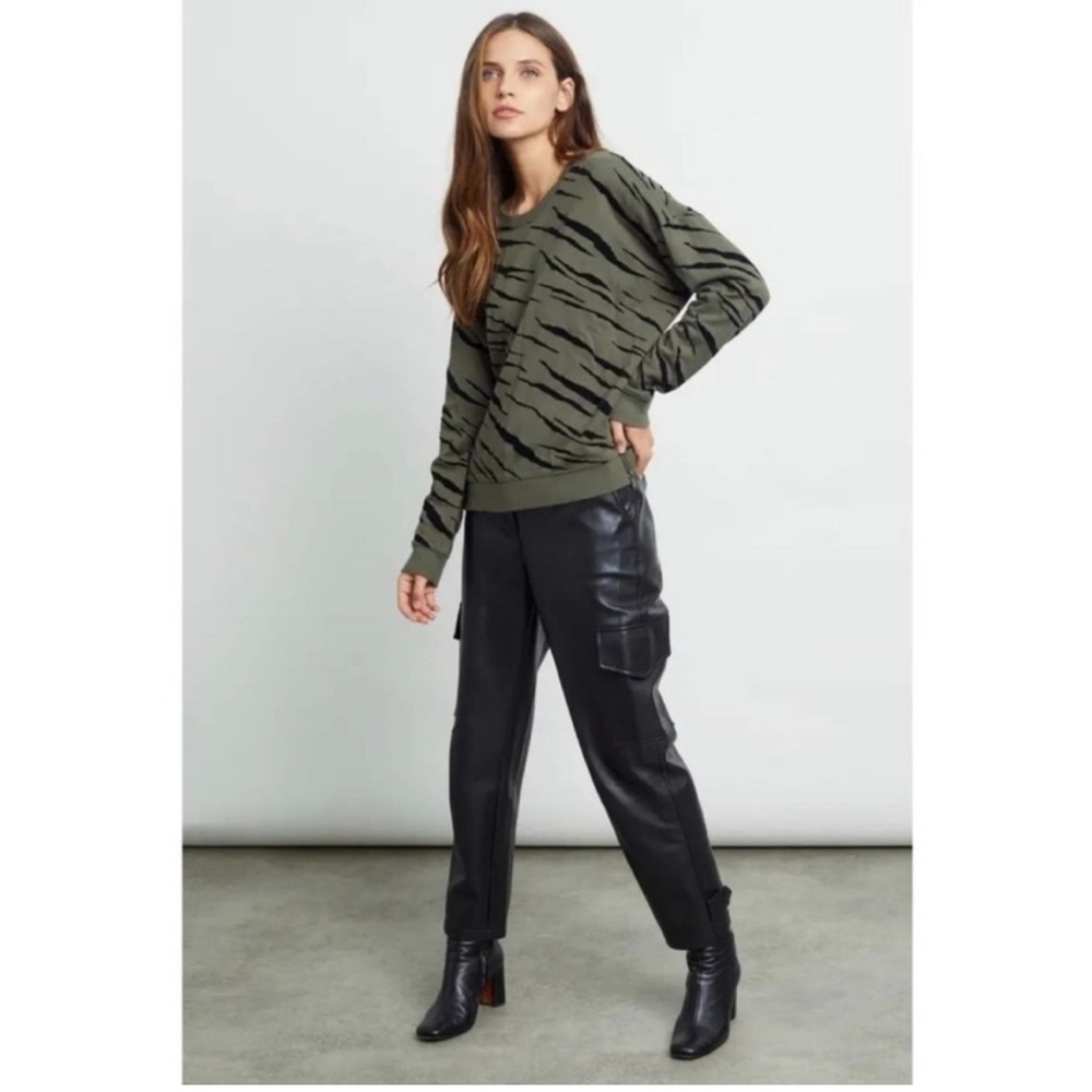 Green Zebra Print Rails Sweatshirt Never Worn! - image 2